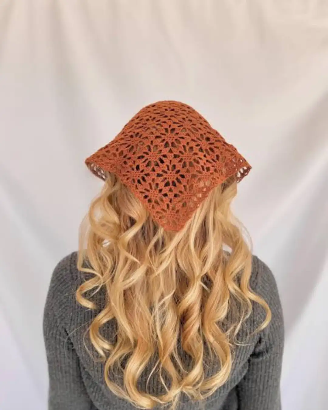 Modelo de bandana de crochet 1